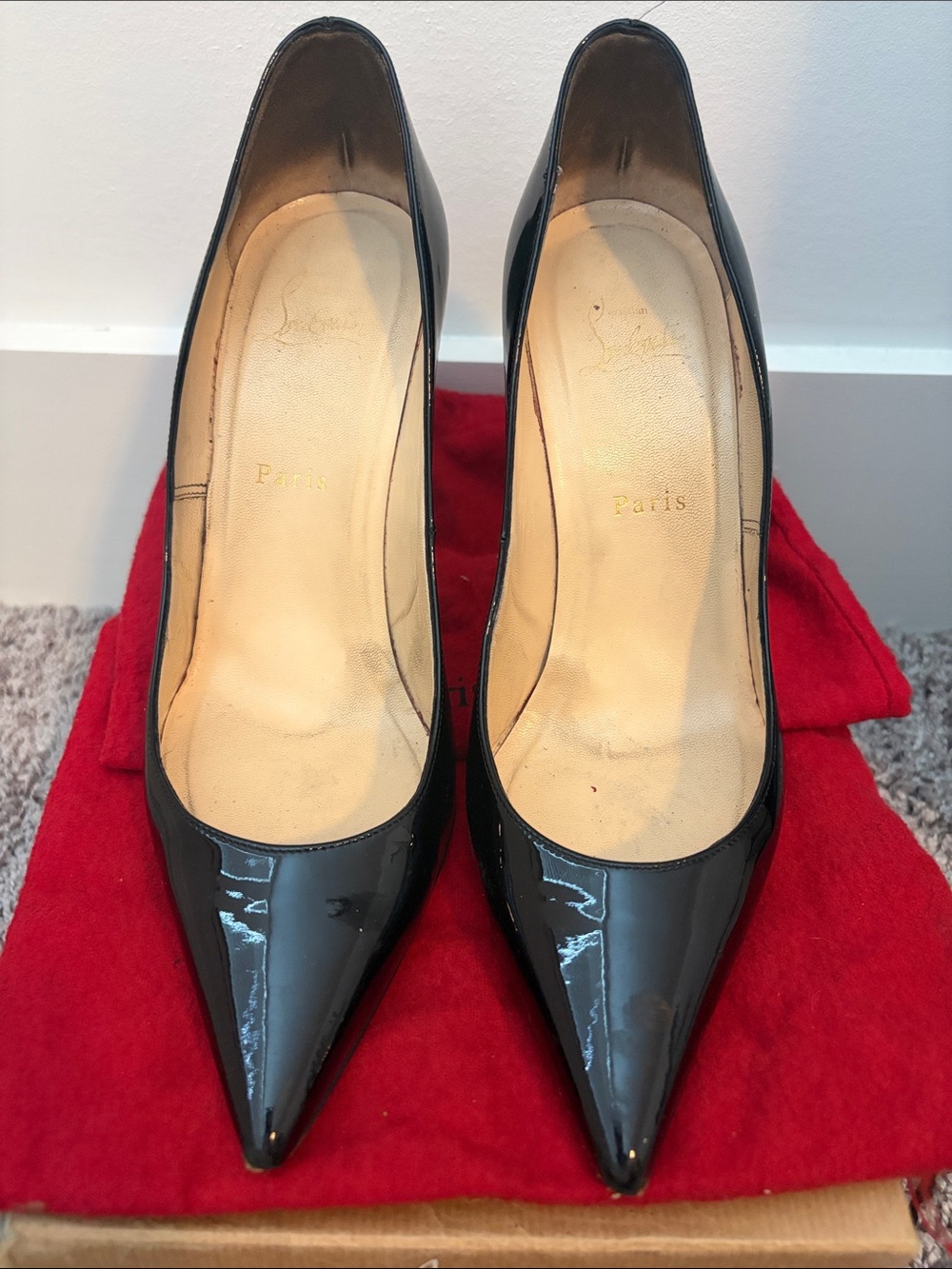 Christian Louboutin Black Patent Leather Stiletto Pumps with Red Soles - Picture 2 of 6
